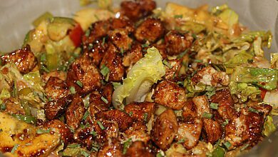Honey hot chicken salad