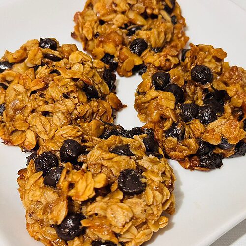 Chewy Oatmeal Banana & Chocolate Chip Cookies